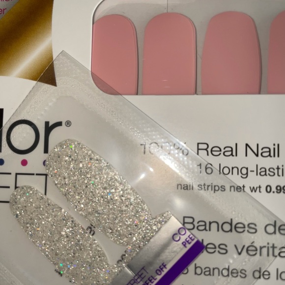 Color Street - Himalayan Salt - soft pink nail strip set - Picture 7 of 10